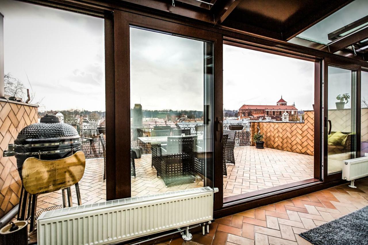 Apartment With A Terrace Over The Old Town Two Bedrooms Каунас Экстерьер фото